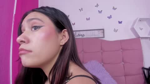 Cassie Jones online show from 01.05.25