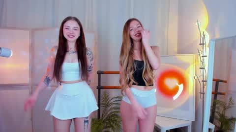 Hello my name is Cassie and my friend Nilo is also here online show from 12.13.24