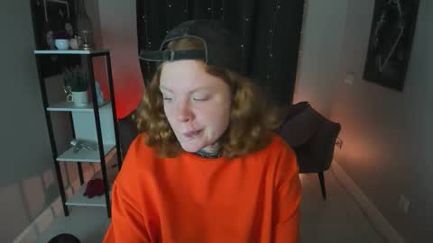 Snapshot of cassie_xkiss chatting on 10.15.25 Cassie online show from 10.15.25