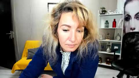 CassieJonas online show from 10.13.25