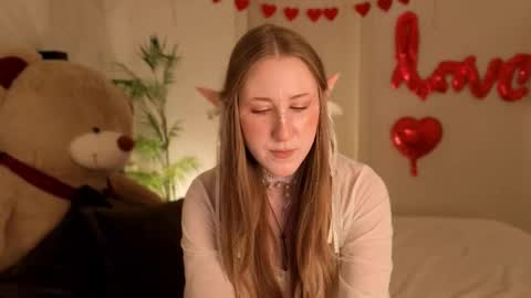 Snapshot of cassiereborn chatting on 02.15.26 Casey online show from 02.15.26