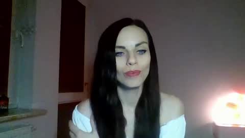 Cassie online show from 12.22.24