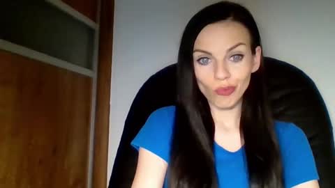 Cassie online show from 03.04.25