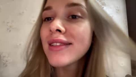 Anessa online show from 10.11.25
