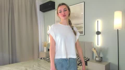 For friends Kira online show from 02.18.26