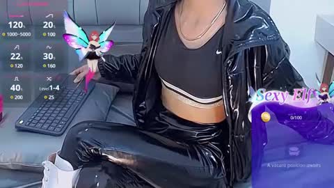 Queen Catalella online show from 03.01.25