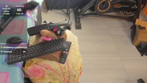 cataleya19__ online show from 01.16.25