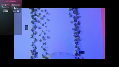 cataleya19__ online show from 12.23.25