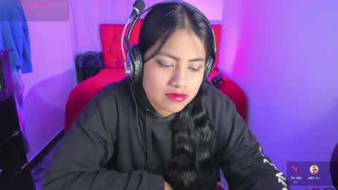 Snapshot of cataleya_0_0_ chatting on 12.17.24 Flor....... online show from 12.17.24