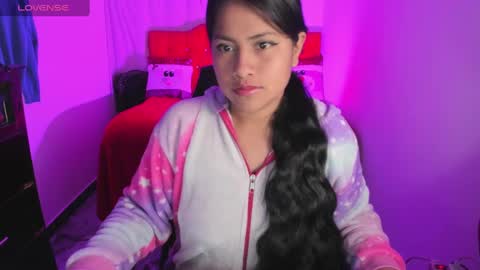 Snapshot of cataleya_0_0_ chatting on 12.17.24 Flor....... online show from 12.17.24