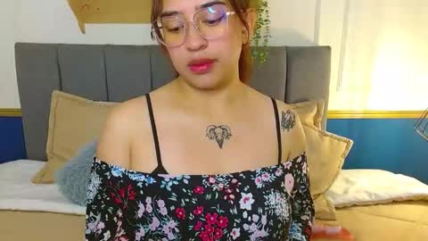Snapshot of cataleya_kudo chatting on 10.07.25 cataleya_kudo online show from 10.07.25