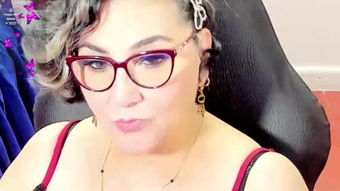 Snapshot of cataleya_mom_ chatting on 02.06.26 cataleya online show from 02.06.26