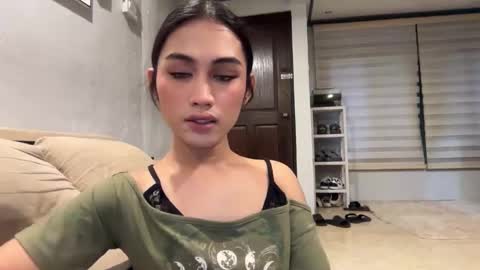 Snapshot of catalina2605 chatting on 11.05.25 catalina2605 online show from 11.05.25