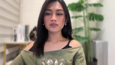 Snapshot of catalina2605 chatting on 11.09.25 catalina2605 online show from 11.09.25