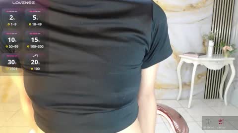 Catalina  online show from 11.12.25