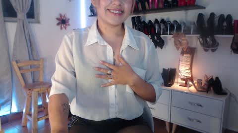 Catalina bruce2 online show from 01.18.25