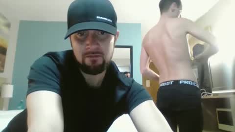 Snapshot of catch2020 chatting on 12.04.25 CalebtheNakedPainter online show from 12.04.25