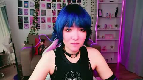 KettieHi My name is Katie I love drawing and I can play the guitar. And  love dancing online show from 08.06.26