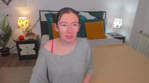 Snapshot of catherinewalls chatting on 12.02.24 Catrin online show from 12.02.24