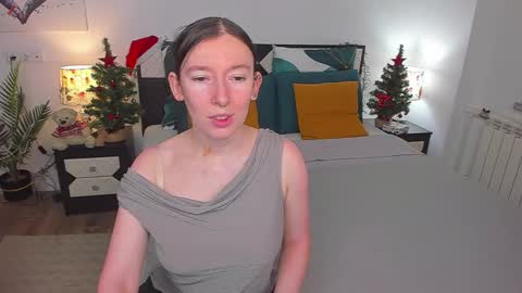Snapshot of catherinewalls chatting on 01.11.25 Catrin online show from 01.11.25