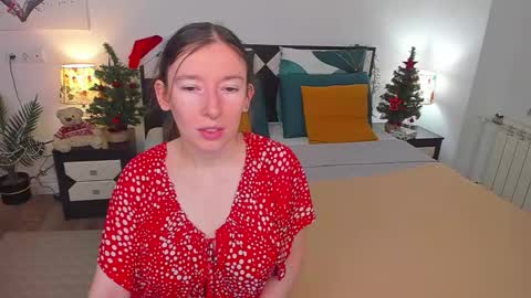 Snapshot of catherinewalls chatting on 01.21.25 Catrin online show from 01.21.25