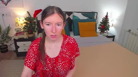 Snapshot of catherinewalls chatting on 01.21.25 Catrin online show from 01.21.25
