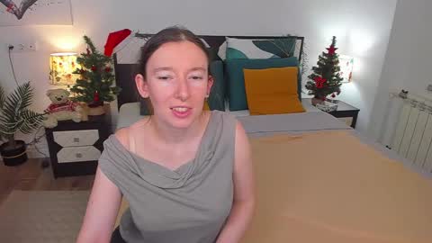 Snapshot of catherinewalls chatting on 01.31.25 Catrin online show from 01.31.25