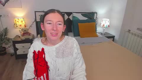 Snapshot of catherinewalls chatting on 02.14.25 Catrin online show from 02.14.25