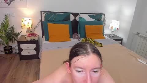 Snapshot of catherinewalls chatting on 02.17.25 Catrin online show from 02.17.25