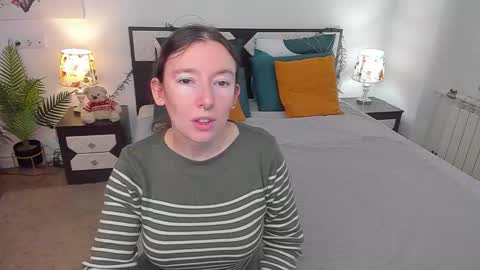 Snapshot of catherinewalls chatting on 10.03.25 Catrin online show from 10.03.25