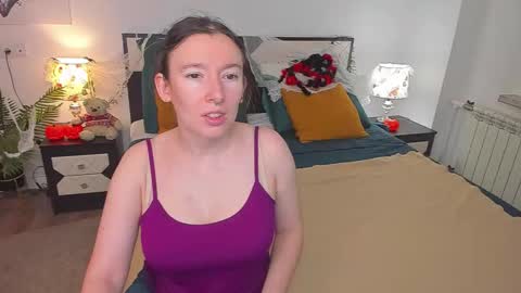 Catrin online show from 10.27.25