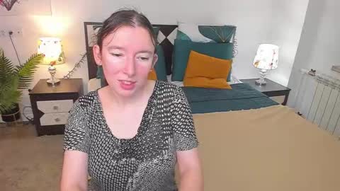 Catrin online show from 11.12.25