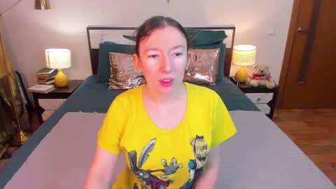 Catrin online show from 02.12.26