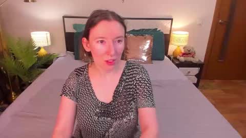 Catrin online show from 03.15.26