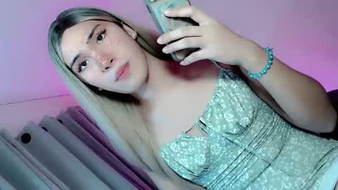 cathleashemalegoddess online show from 10.27.25