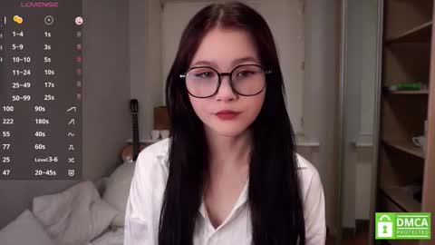 Eva  online show from 10.01.25