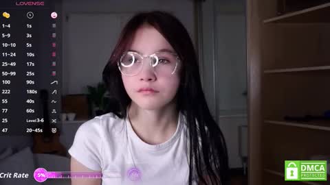 Eva  online show from 10.05.25