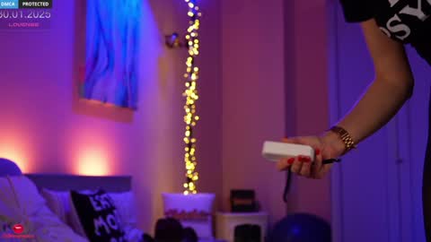 Cathleen online show from 01.30.25