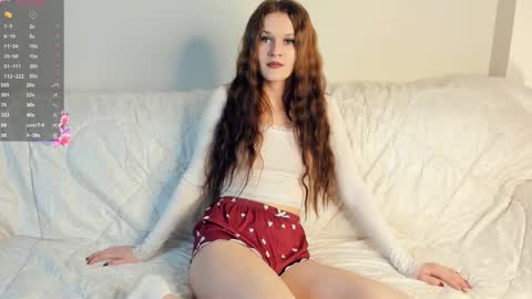 Snapshot of cathrinetunick chatting on 03.02.26 Aria and Kira online show from 03.02.26