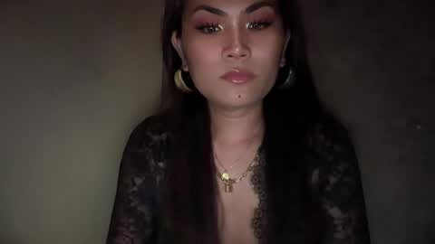 Snapshot of cathy_sanches chatting on 01.22.25 cathy online show from 01.22.25