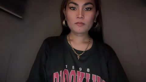 Snapshot of cathy_sanches chatting on 09.19.25 cathy online show from 09.19.25