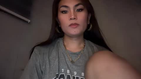 Snapshot of cathy_sanches chatting on 10.02.25 cathy online show from 10.02.25