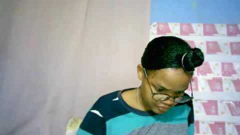 Snapshot of cathyxlisa chatting on 10.17.25 CathyXLisa online show from 10.17.25