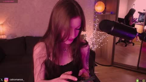 Snapshot of catromance chatting on 12.16.24 Katerina online show from 12.16.24