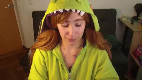 Snapshot of catsito chatting on 10.24.25 im MIA -Independent Model MY OF is catsito3 online show from 10.24.25