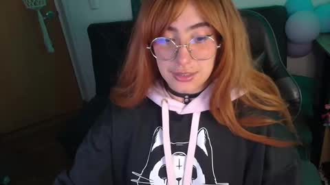 Snapshot of catsito chatting on 12.04.25 im MIA -Independent Model MY OF is catsito3 online show from 12.04.25