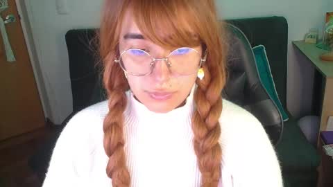Snapshot of catsito chatting on 12.18.25 im MIA -Independent Model MY OF is catsito3 online show from 12.18.25