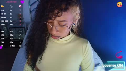 Snapshot of cattaleeyaa chatting on 02.07.25 CATALEYA online show from 02.07.25