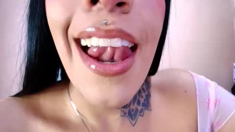 Snapshot of catte_jensen chatting on 02.23.26 Cattleya online show from 02.23.26