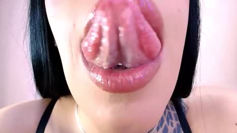 Cattleya online show from 03.13.26